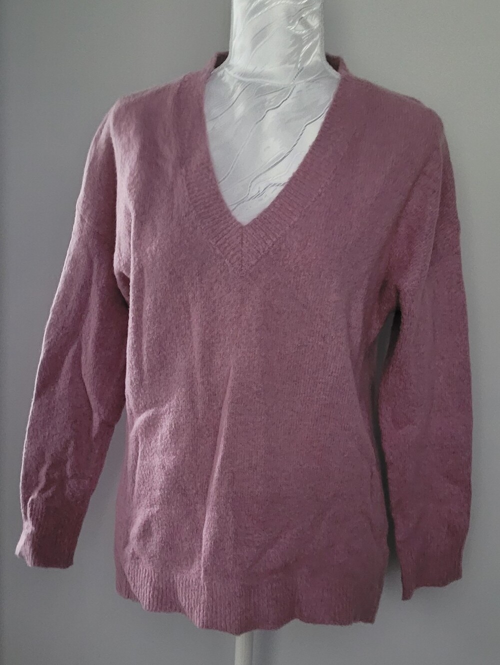 Dynamite Dusty Mauve V-Neck Sweater